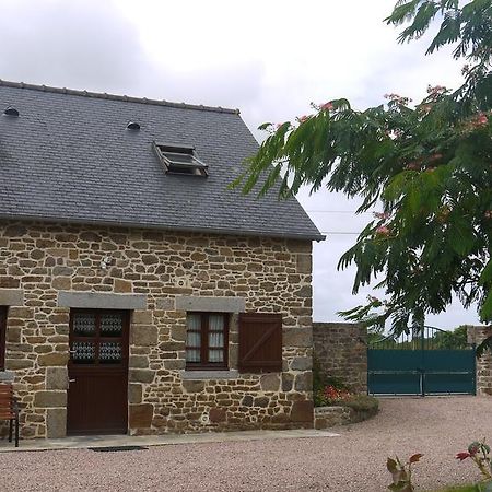 Hotel Gite Les Sageais Baguer-Morvan Exterior foto