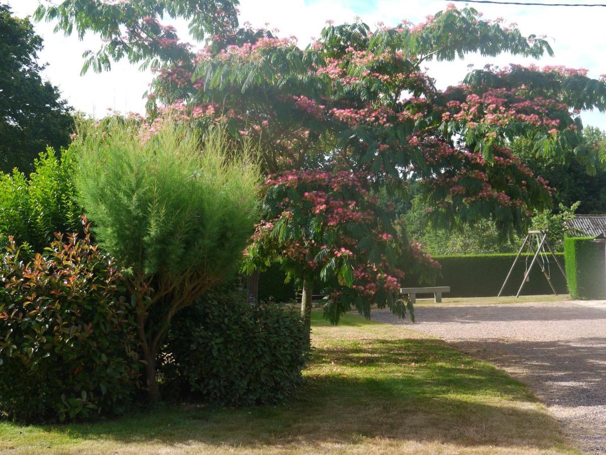 Hotel Gite Les Sageais Baguer-Morvan Exterior foto