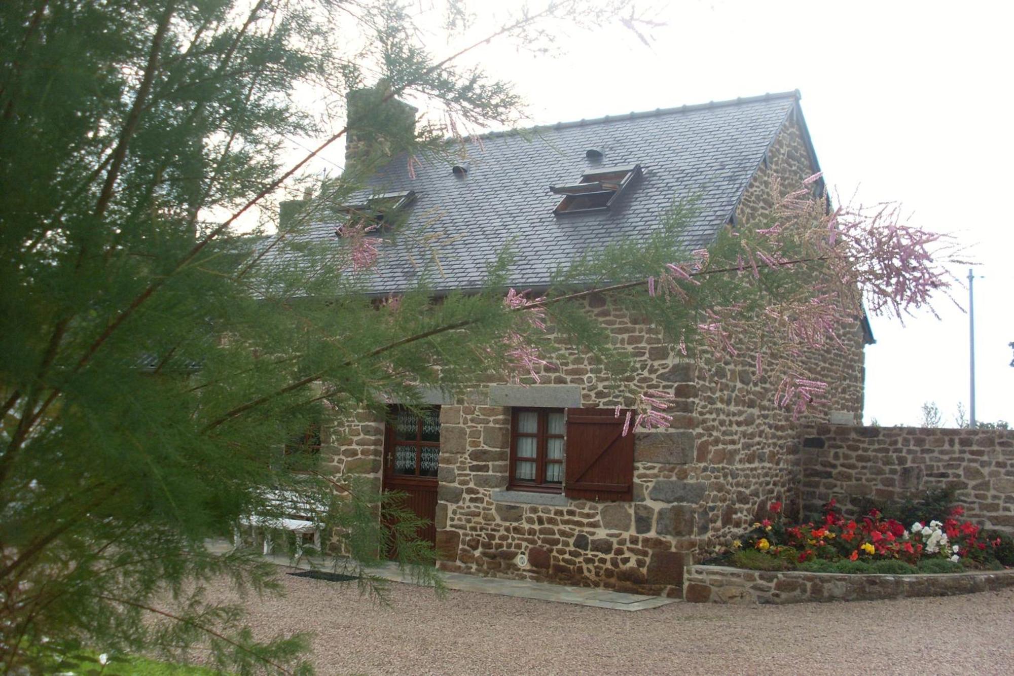 Hotel Gite Les Sageais Baguer-Morvan Exterior foto